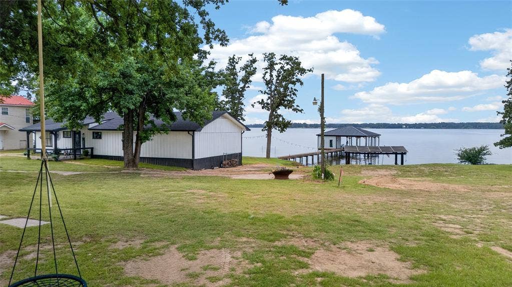 23363 Wateridge Loop, Flint, TX 75762 Room to add a shop, another home or just stretch out