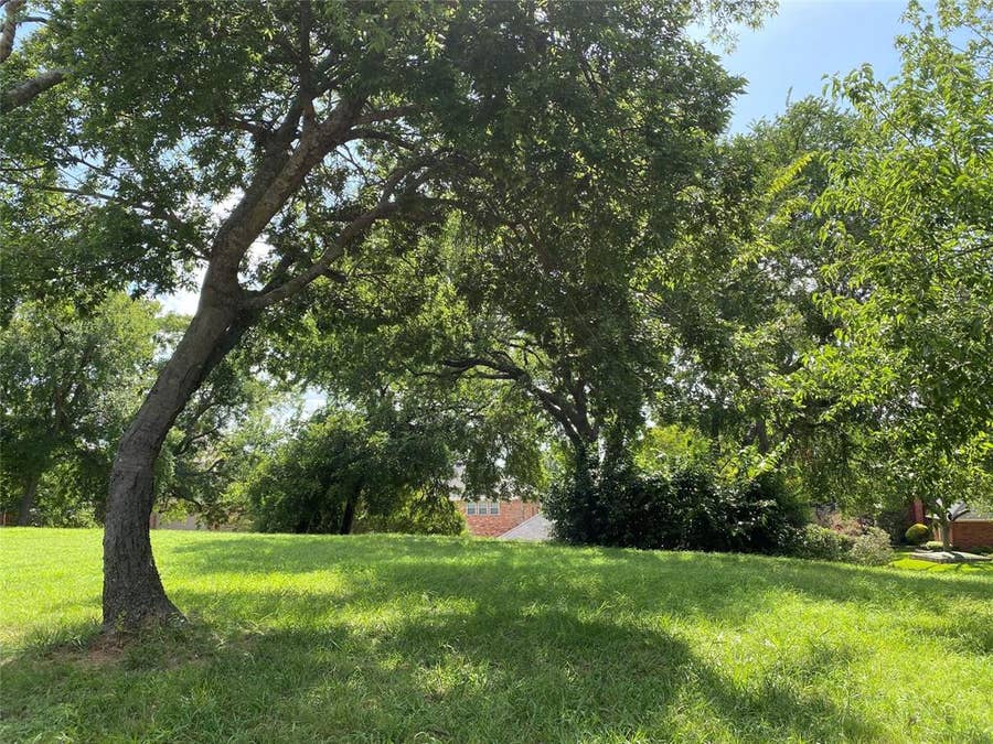 Property photo for 702 S Alamo Road, Rockwall, TX