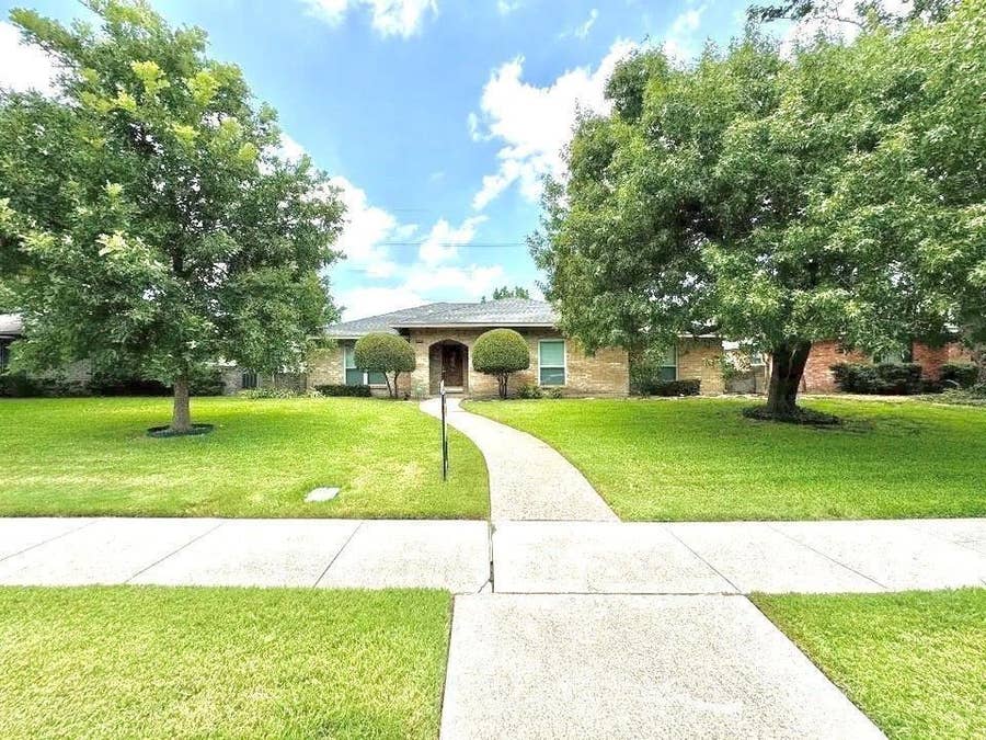 Property photo for 909 Hillsdale Drive, Richardson, TX