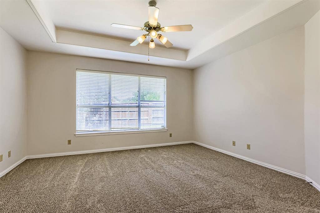 2066 Fair Oaks Circle, Corinth, TX 76210 2066 Fair Oaks Circle, Corinth, TX 76210