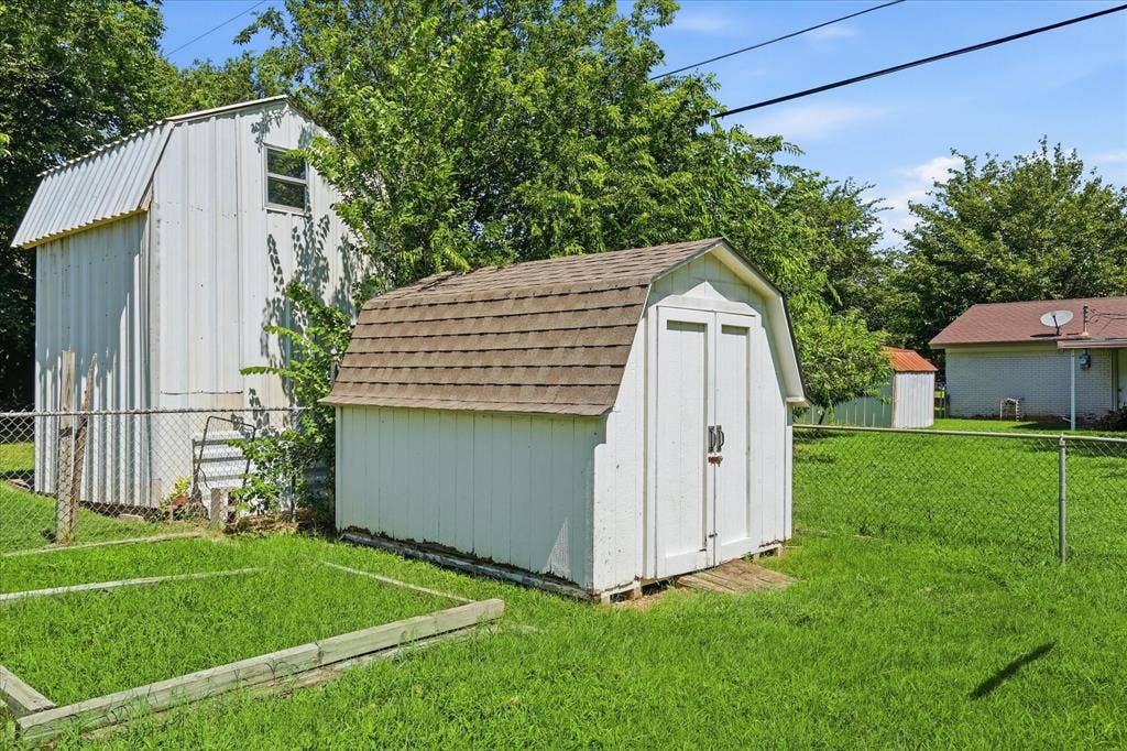 8804 Myra Street, White Settlement, TX 76108 8804 Myra Street, White Settlement, TX 76108