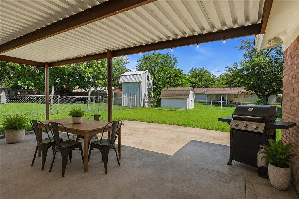 8804 Myra Street, White Settlement, TX 76108 8804 Myra Street, White Settlement, TX 76108