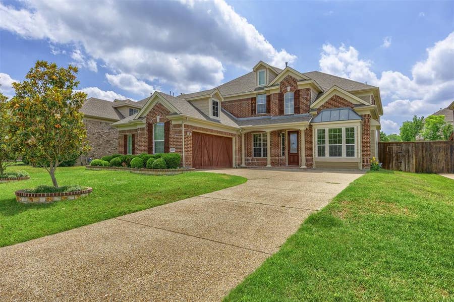 Property photo for 6425 Abbotsford Drive, Plano, TX