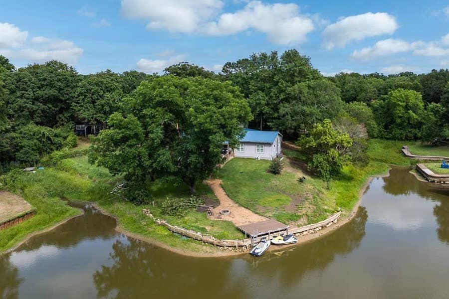 Property photo for 105 Tarno Lane, Gun Barrel City, TX