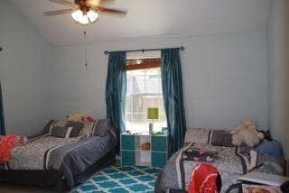 112 E Denton Drive, Euless, TX 76039 112 E Denton Drive, Euless, TX 76039