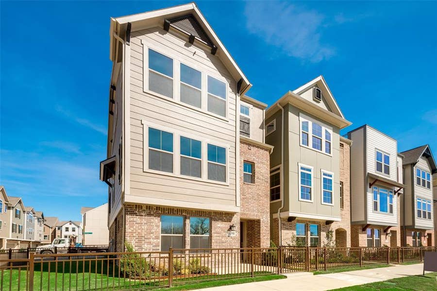 Property photo for 1190 Manacor Lane, Dallas, TX