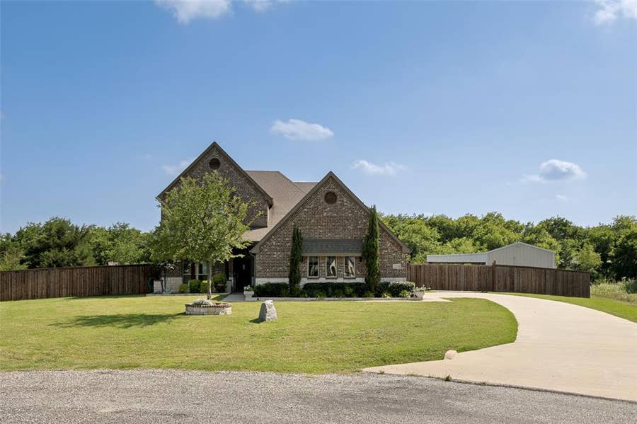 Property photo for 2201 Henson Lane, Nevada, TX