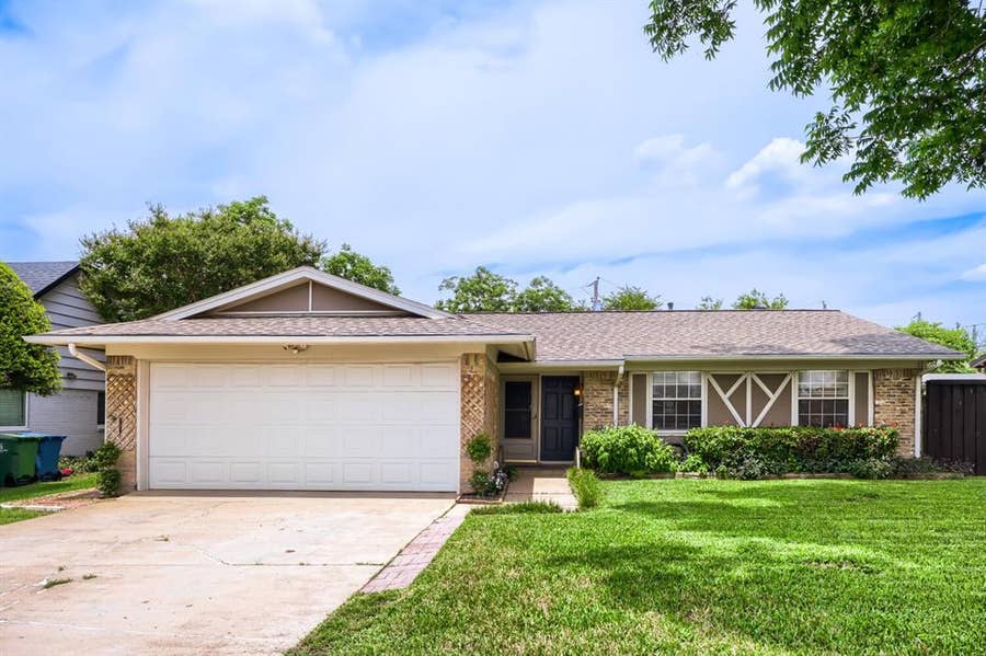 Property photo for 2307 Fyke Road, Carrollton, TX