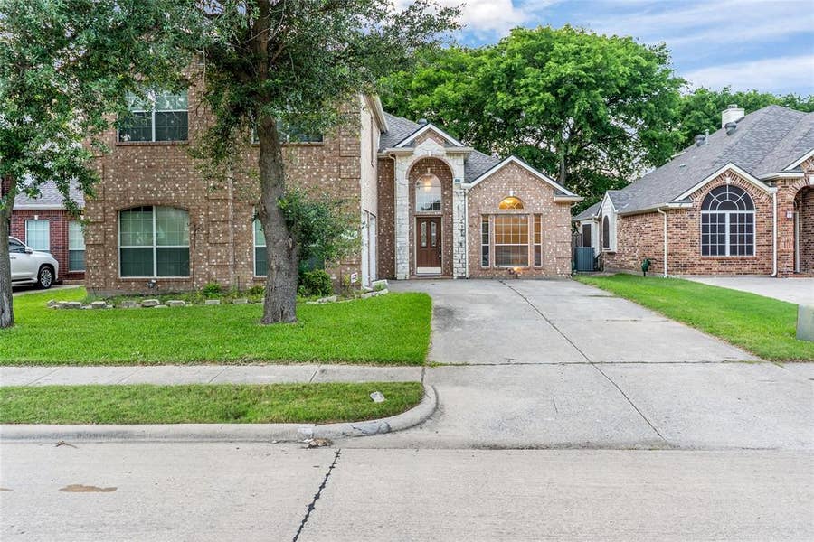 Property photo for 1317 Chardonnay Drive, Allen, TX