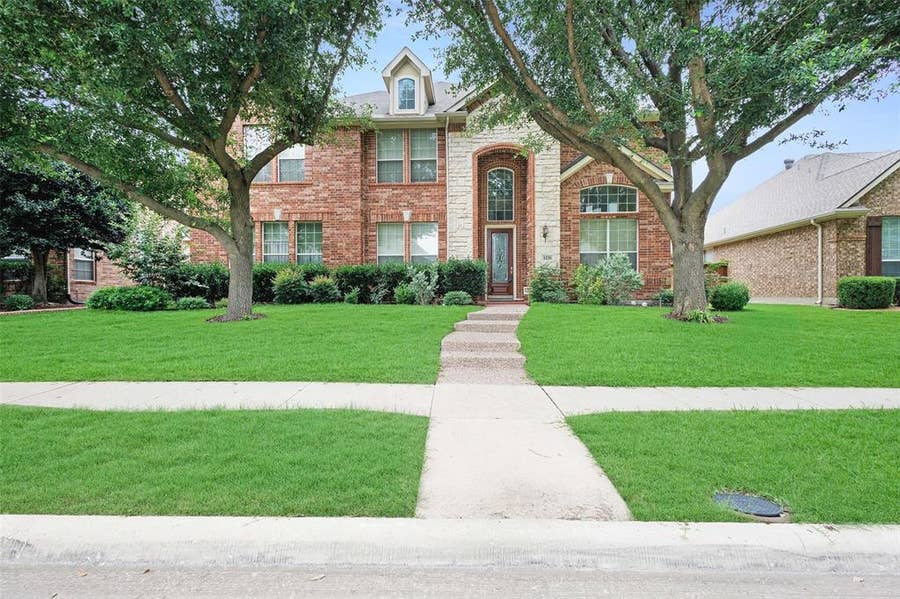 Property photo for 1226 Waterford Way, Allen, TX