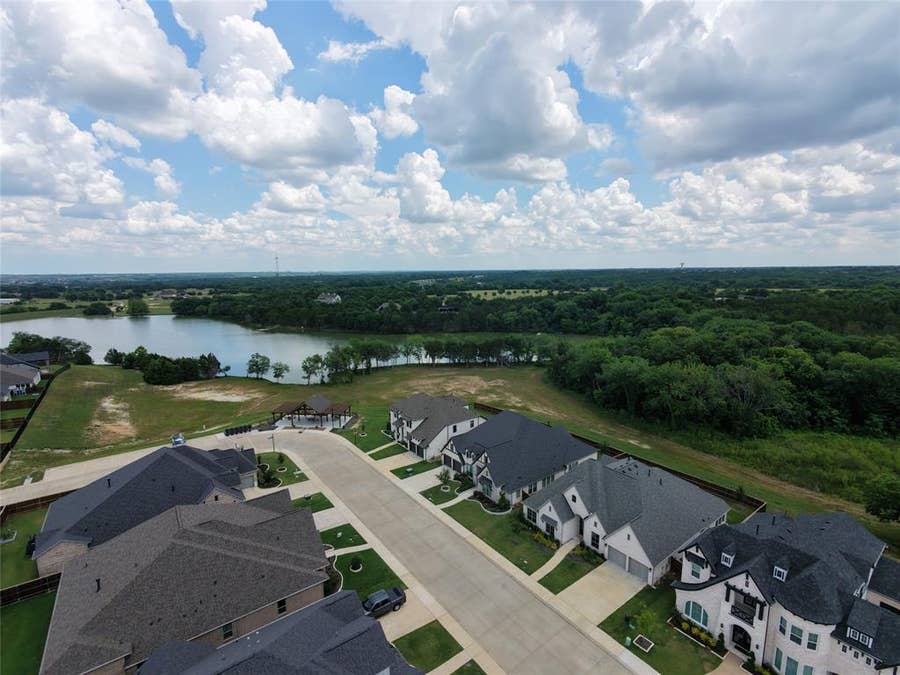 Property photo for 2834 Midlake Drive, Midlothian, TX