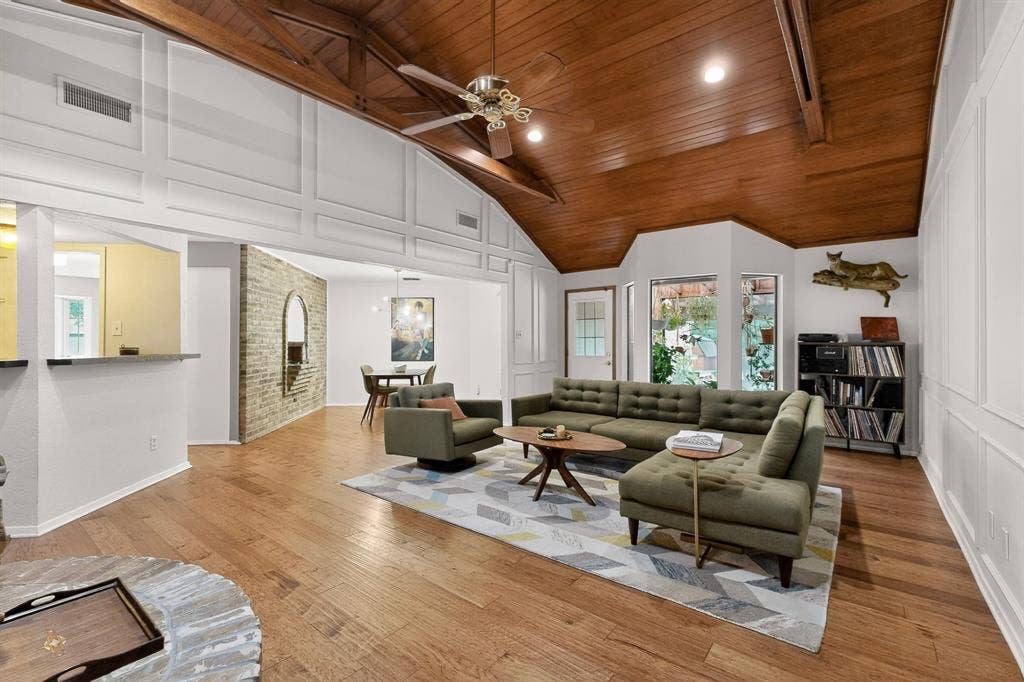 1151 Lynn Way, Waxahachie, TX 75165 Vaulted wood-paneled ceiling with exposed beams