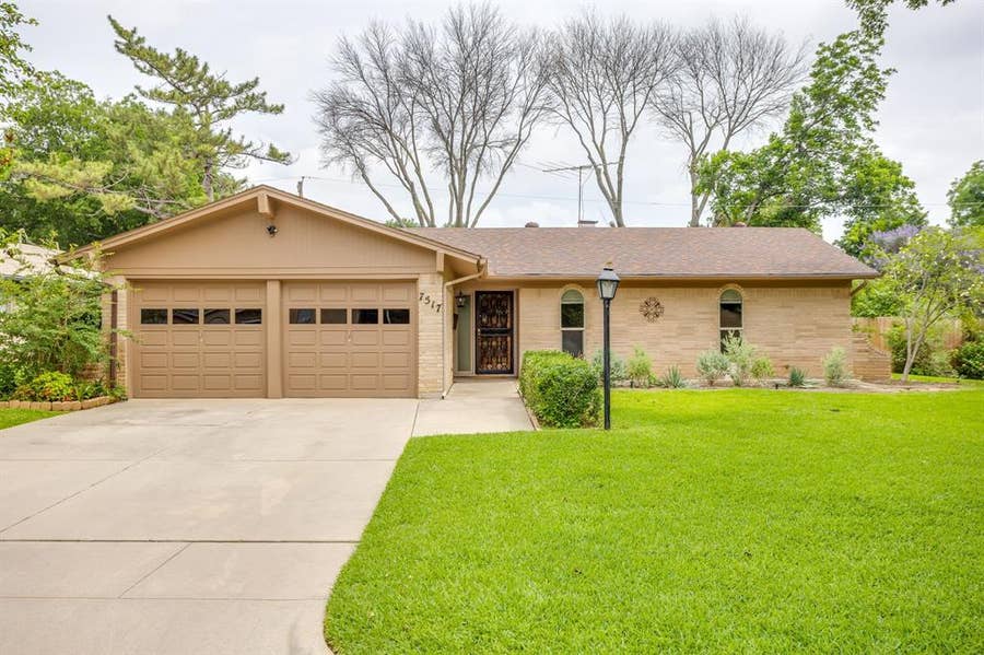 Property photo for 7517 Overhill Road, Fort Worth, TX