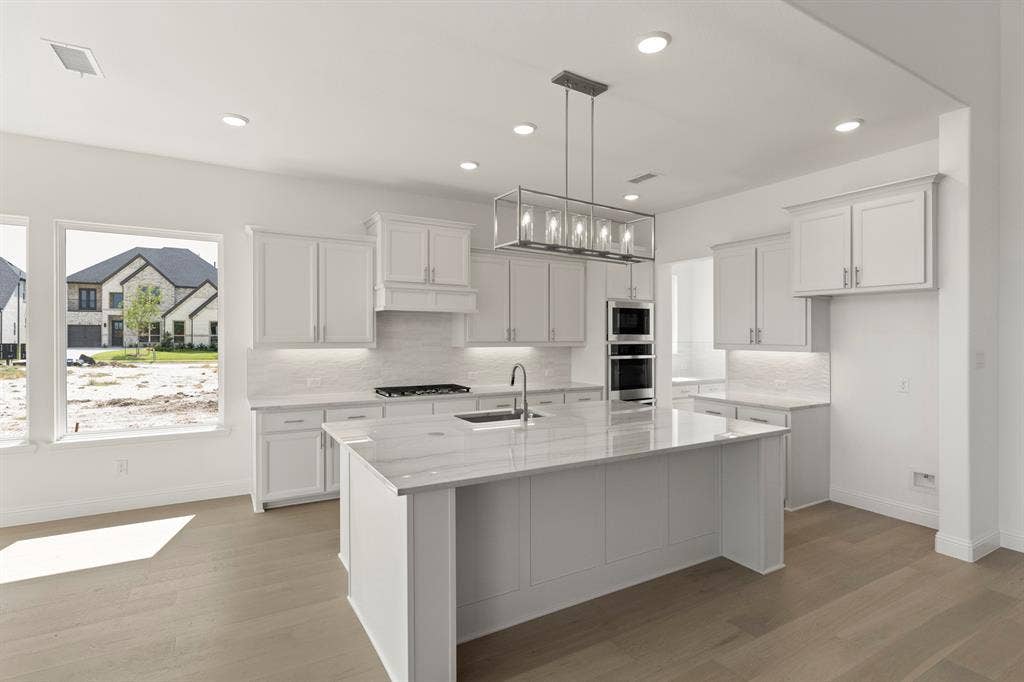 3404 Haygood Road, Rockwall, TX 75087 12. 3404 Haygood - Kitchen (2)