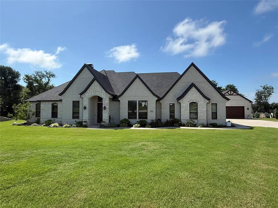 Property photo for 117 Delano Court, Weston, TX