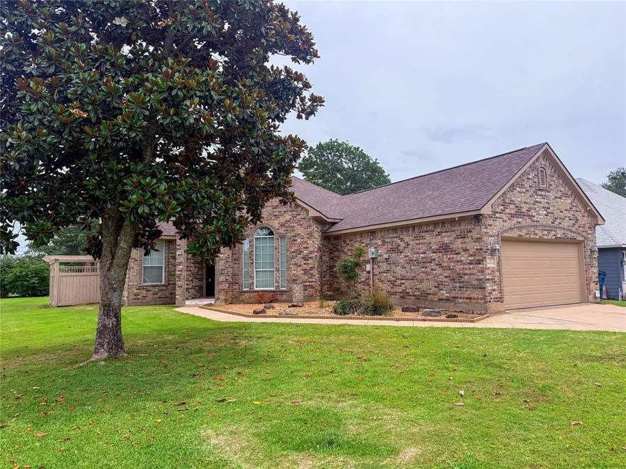 Property photo for 5 Woodlawn Way, Star Harbor, TX
