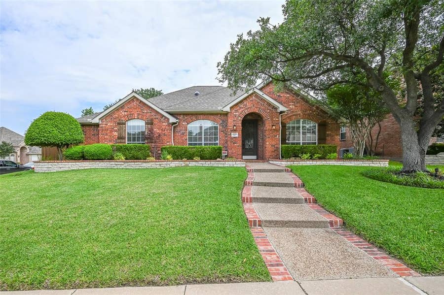 Property photo for 3117 Vidalia Lane, Plano, TX