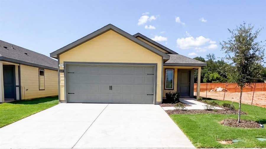 Property photo for 1663 Blaire Drive, Tyler, TX