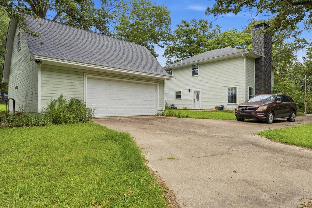 2746 Hopson Drive, Athens, TX 75752 2746 Hopson Drive, Athens, TX 75752