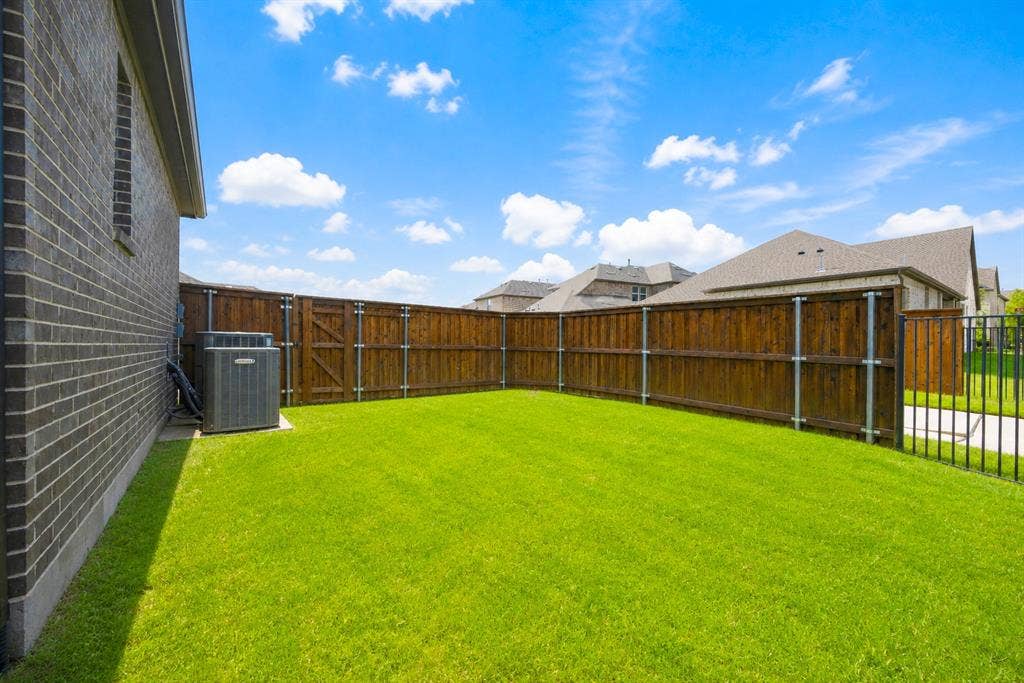 1571 Amesbury Way, Farmers Branch, TX 75234 1571 Amesbury Way, Farmers Branch, TX 75234