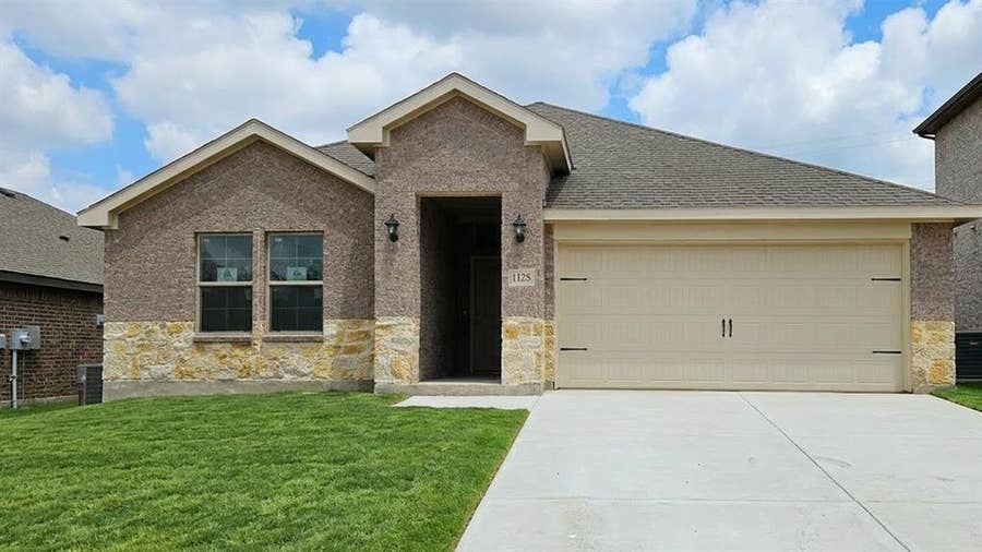 Property photo for 1125 Stella Drive, Ferris, TX