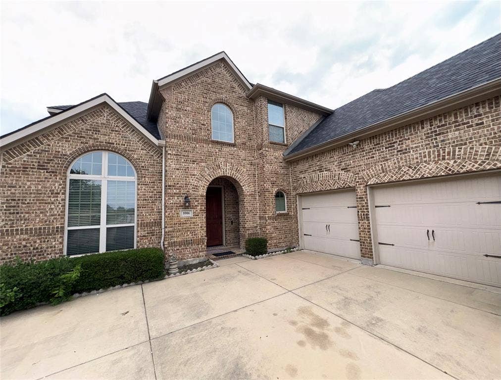 1006 Knoxbridge Road, Forney, TX 75126 1006 Knoxbridge Road, Forney, TX 75126