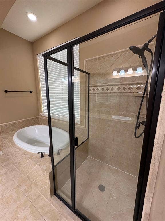1006 Knoxbridge Road, Forney, TX 75126 1006 Knoxbridge Road, Forney, TX 75126