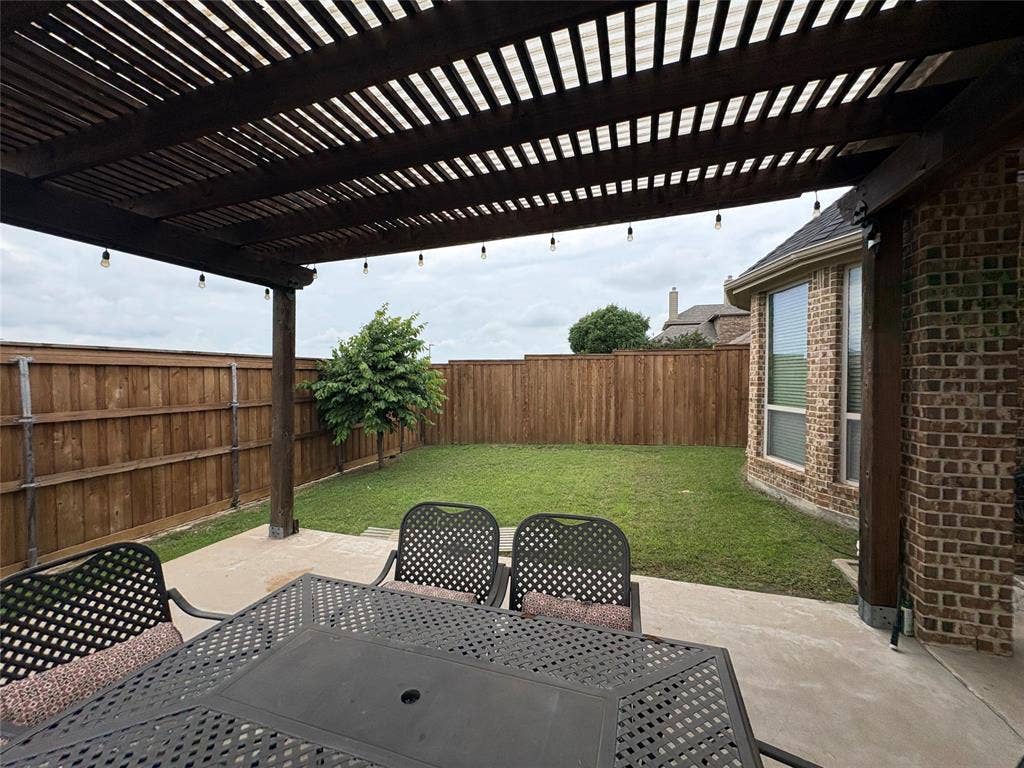 1006 Knoxbridge Road, Forney, TX 75126 1006 Knoxbridge Road, Forney, TX 75126