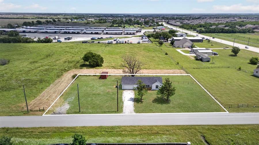 Property photo for 10900 Reeder Lane, Forney, TX