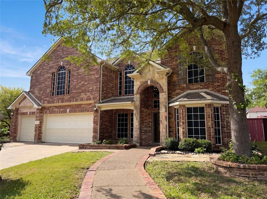 Property photo for 1126 Glencoe Drive, Glenn Heights, TX
