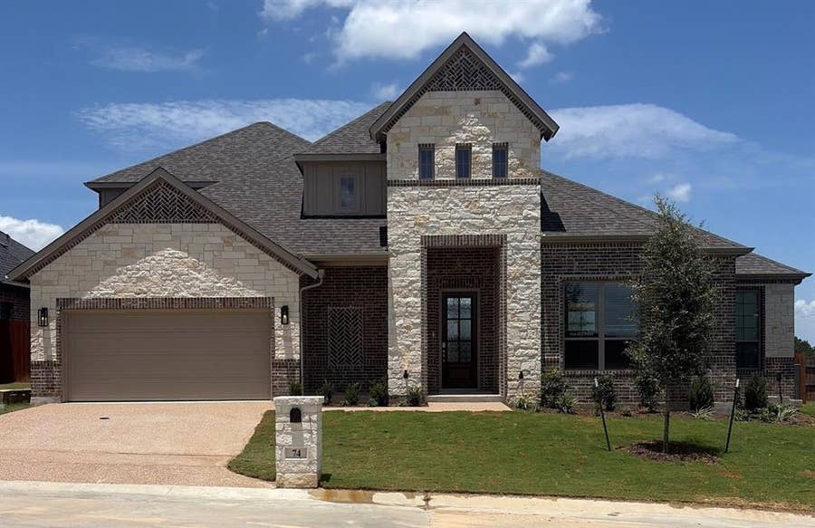 Property photo for 74 Cedar Creek Court, Woodway, TX