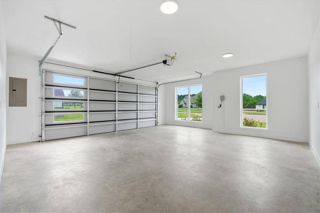 16525 Hailey Court, Tyler, TX 75703 16525 Hailey Court, Tyler, TX 75703