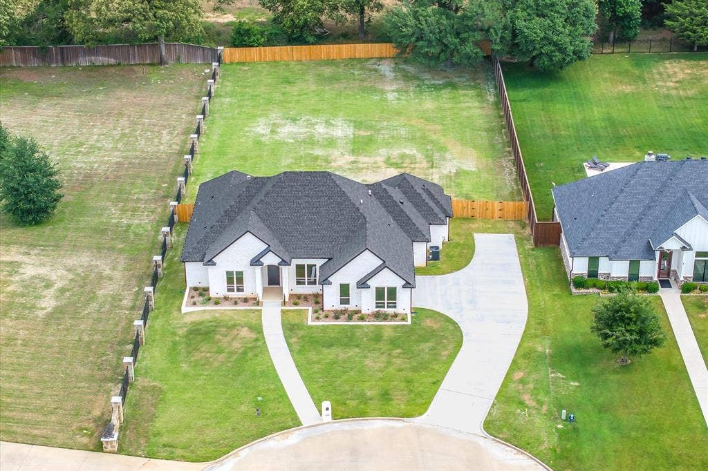 16525 Hailey Court, Tyler, TX 75703 16525 Hailey Court, Tyler, TX 75703