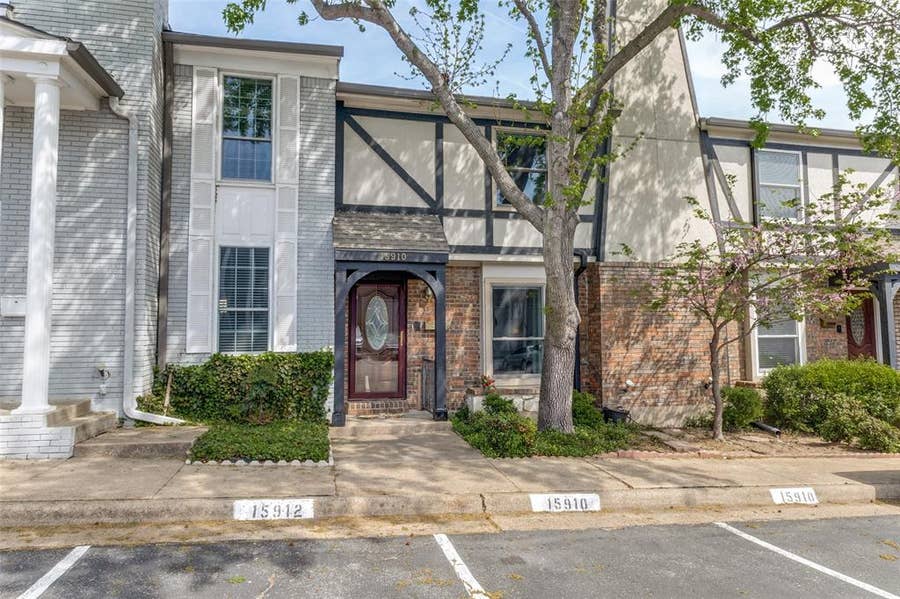 Property photo for 15910 Coolwood Drive, #1046, Dallas, TX