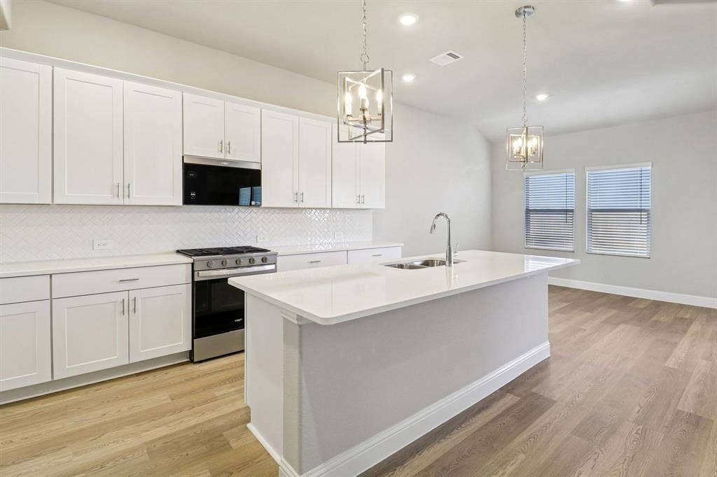 Photo is not of the actual home, but is an inspirational photo of builder’s model home and may depict options, furnishings, and/or decorator features that are not included.