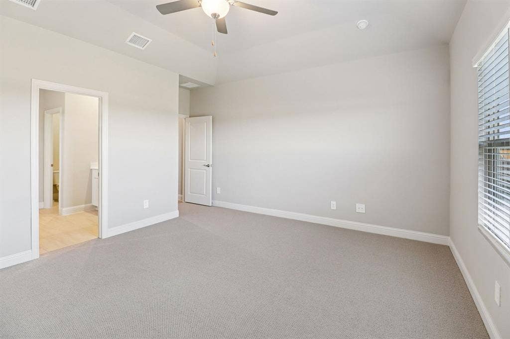 Photo is not of the actual home, but is an inspirational photo of builder’s model home and may depict options, furnishings, and/or decorator features that are not included.