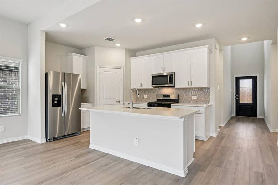 Property photo for 3069 Texoma Boulevard, Farmersville, TX