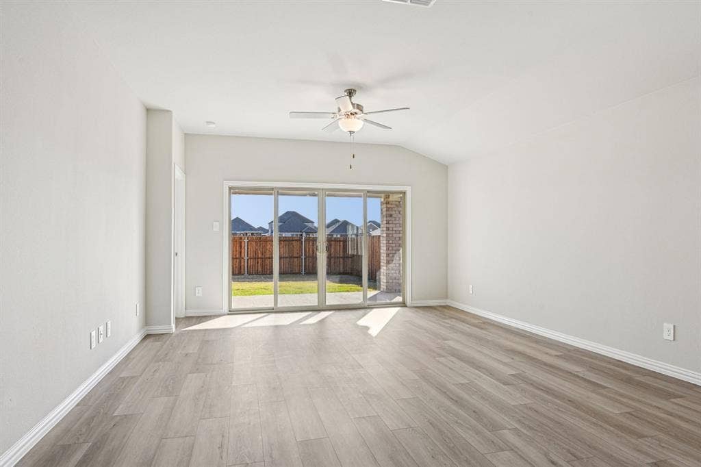 3057 Texoma Boulevard, Farmersville, TX 75442 Photo is not of the actual home, but is an inspirational photo of builder’s model home and may depict options, furnishings, and/or decorator features that are not included.