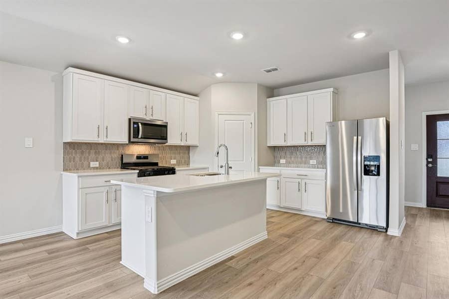 Property photo for 3057 Texoma Boulevard, Farmersville, TX
