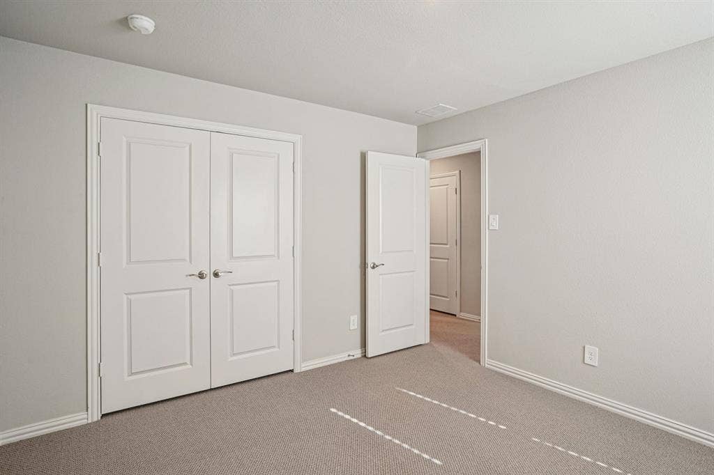 3053 Texoma Boulevard, Farmersville, TX 75442 Photo is not of the actual home, but is an inspirational photo of builder’s model home and may depict options, furnishings, and/or decorator features that are not included.