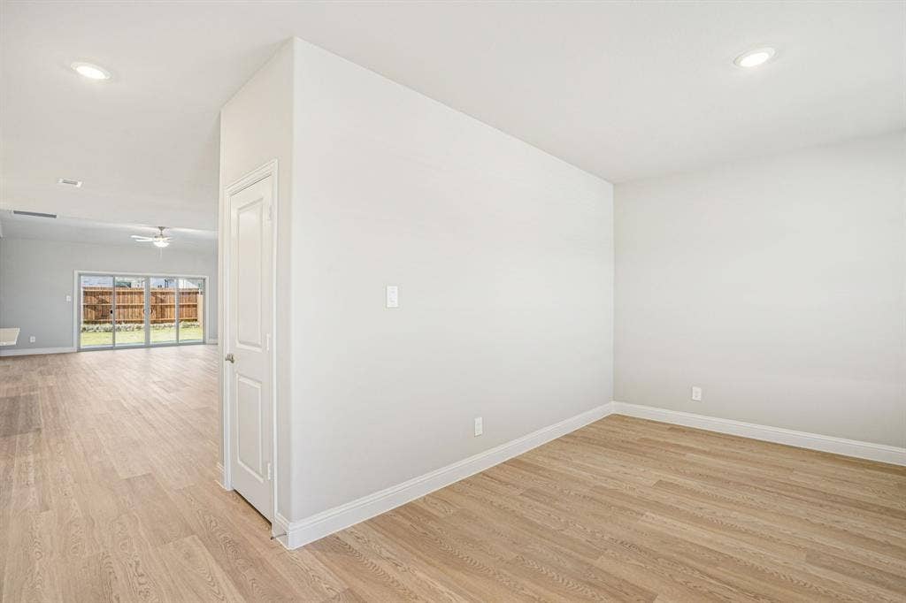 3053 Texoma Boulevard, Farmersville, TX 75442 Photo is not of the actual home, but is an inspirational photo of builder’s model home and may depict options, furnishings, and/or decorator features that are not included.