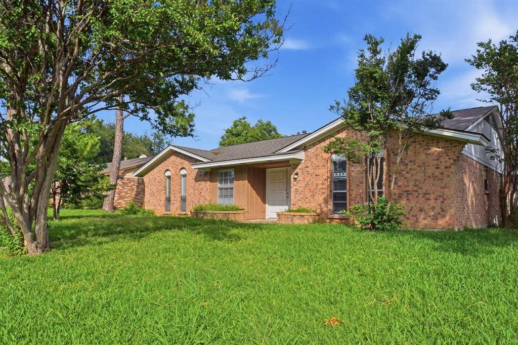 2324 Lovell Drive, Mesquite, TX 75150 2324 Lovell Drive, Mesquite, TX 75150