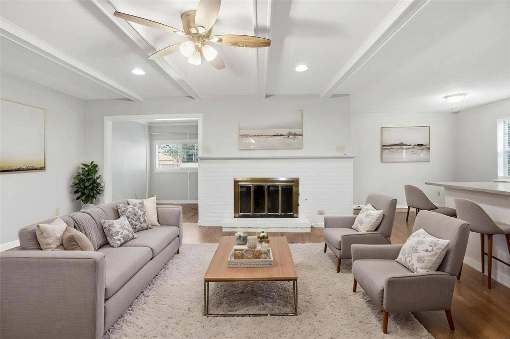 2324 Lovell Drive, Mesquite, TX 75150 2324 Lovell Drive, Mesquite, TX 75150