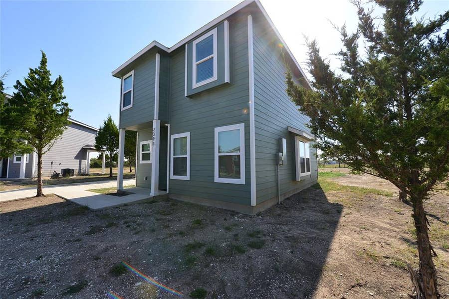 Property photo for 2393 Murphy Court, Red Oak, TX