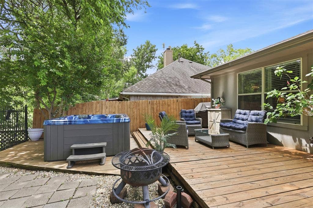 3209 Kingsbury Drive, McKinney, TX 75069 3209 Kingsbury Drive, McKinney, TX 75069