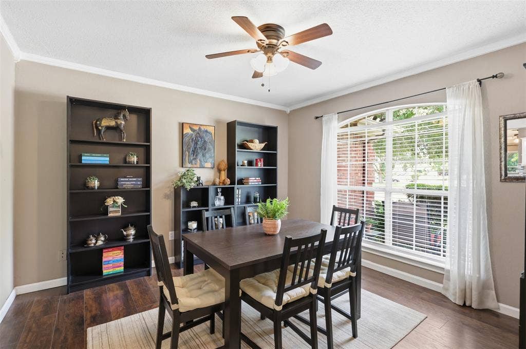 3209 Kingsbury Drive, McKinney, TX 75069 3209 Kingsbury Drive, McKinney, TX 75069
