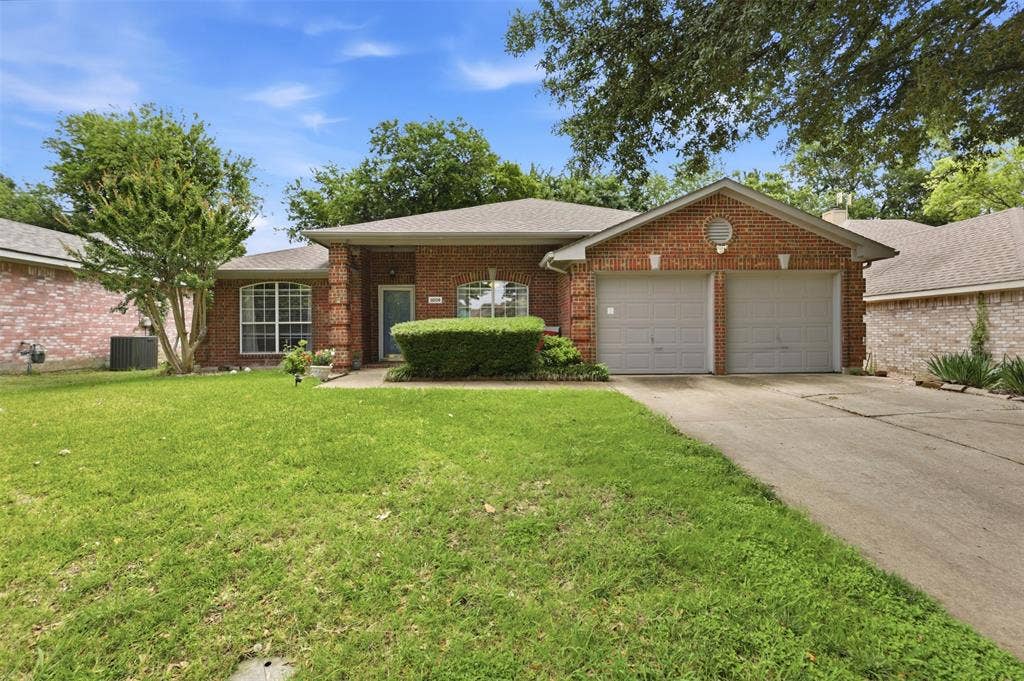 3209 Kingsbury Drive, McKinney, TX 75069 3209 Kingsbury Drive, McKinney, TX 75069