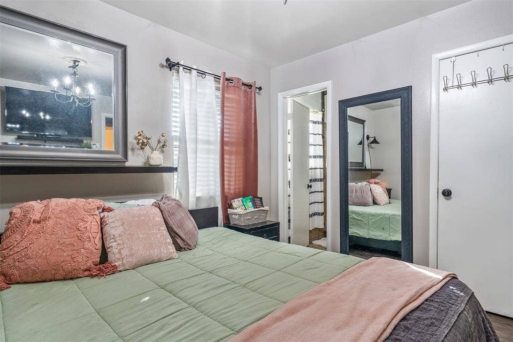 3020 Meadowlark, Tyler, TX 75701 3020 Meadowlark, Tyler, TX 75701
