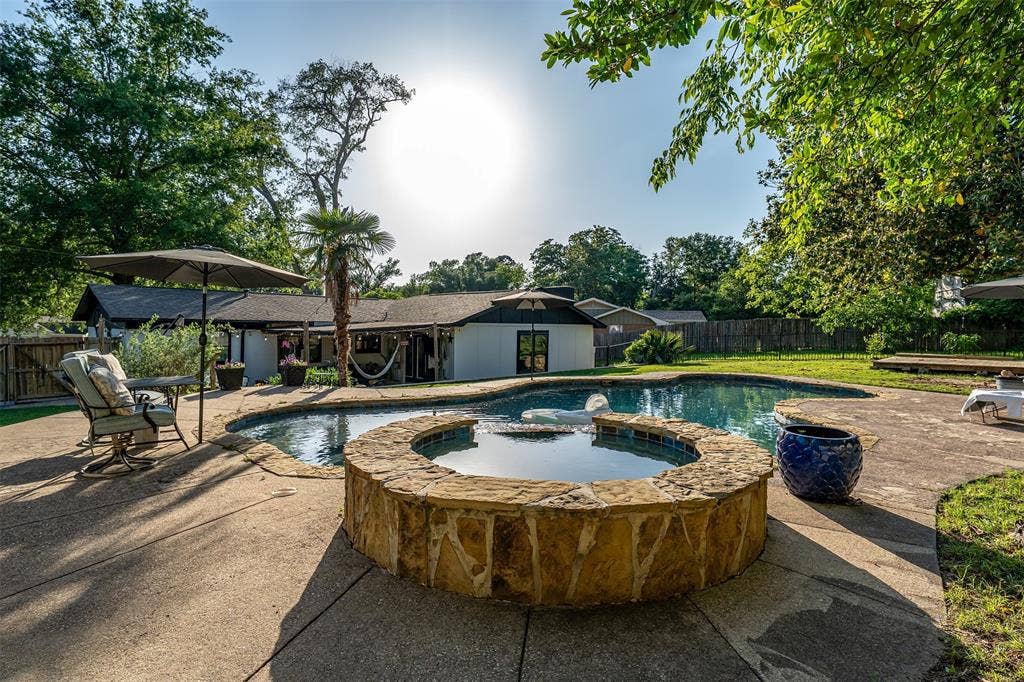 3020 Meadowlark, Tyler, TX 75701 3020 Meadowlark, Tyler, TX 75701