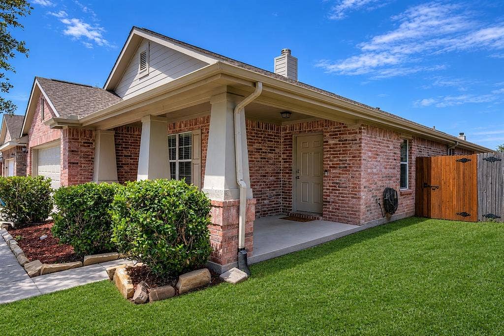 2011 Zavala, Forney, TX 75126 2011 Zavala, Forney, TX 75126